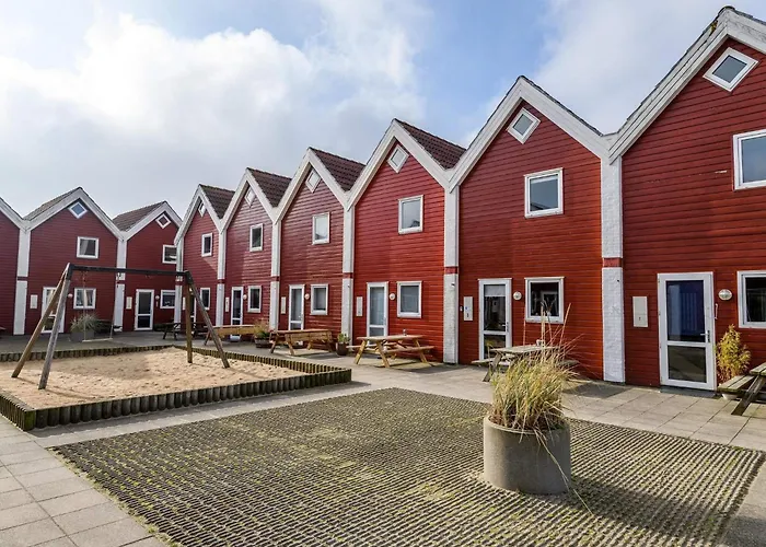 4 Person In Fano-by Traum * Фанё