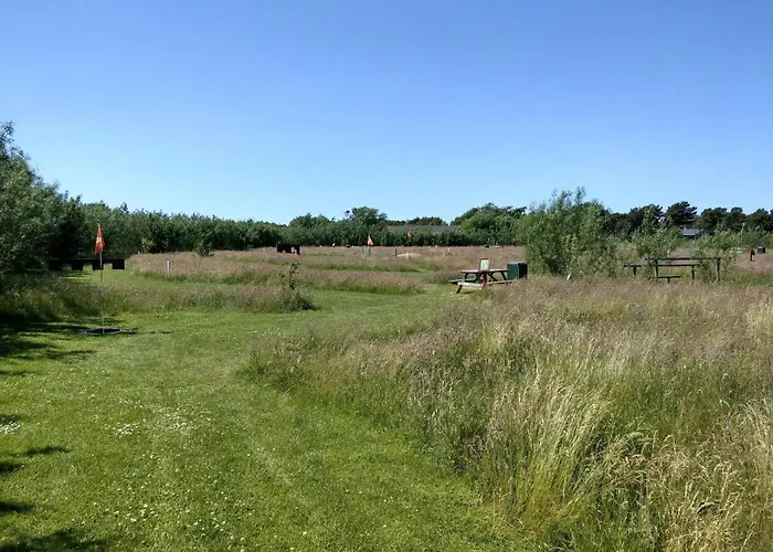 4 Person In Fano-by Traum Фанё